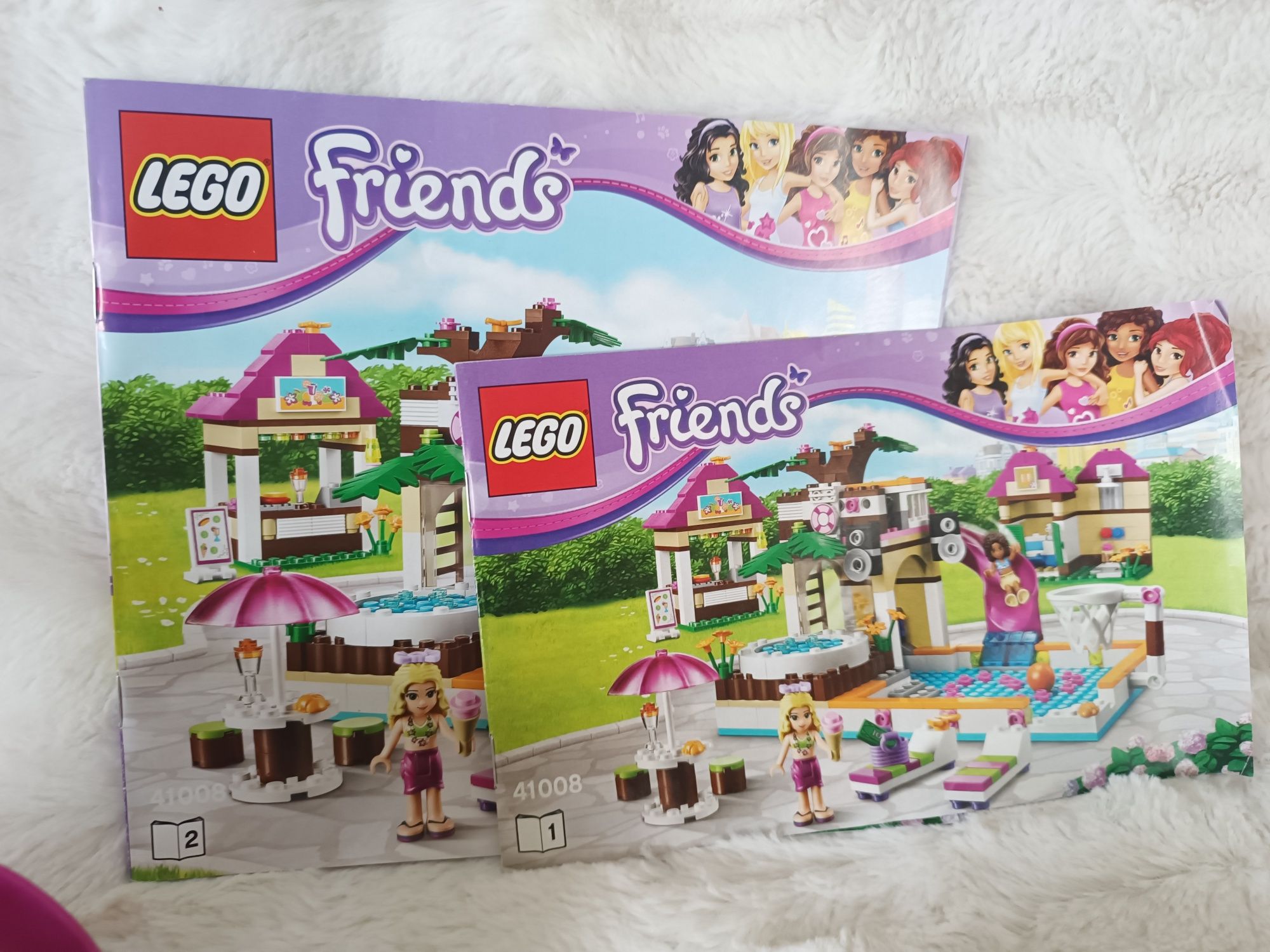 Klocki LEGO friends 41008 Basen w Heartlake figurki