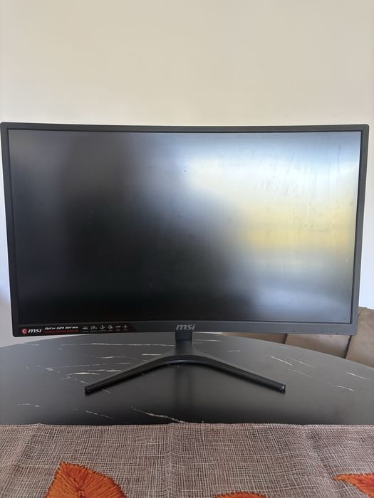 Monitor Gaming Curvo MSI Optix G241VC