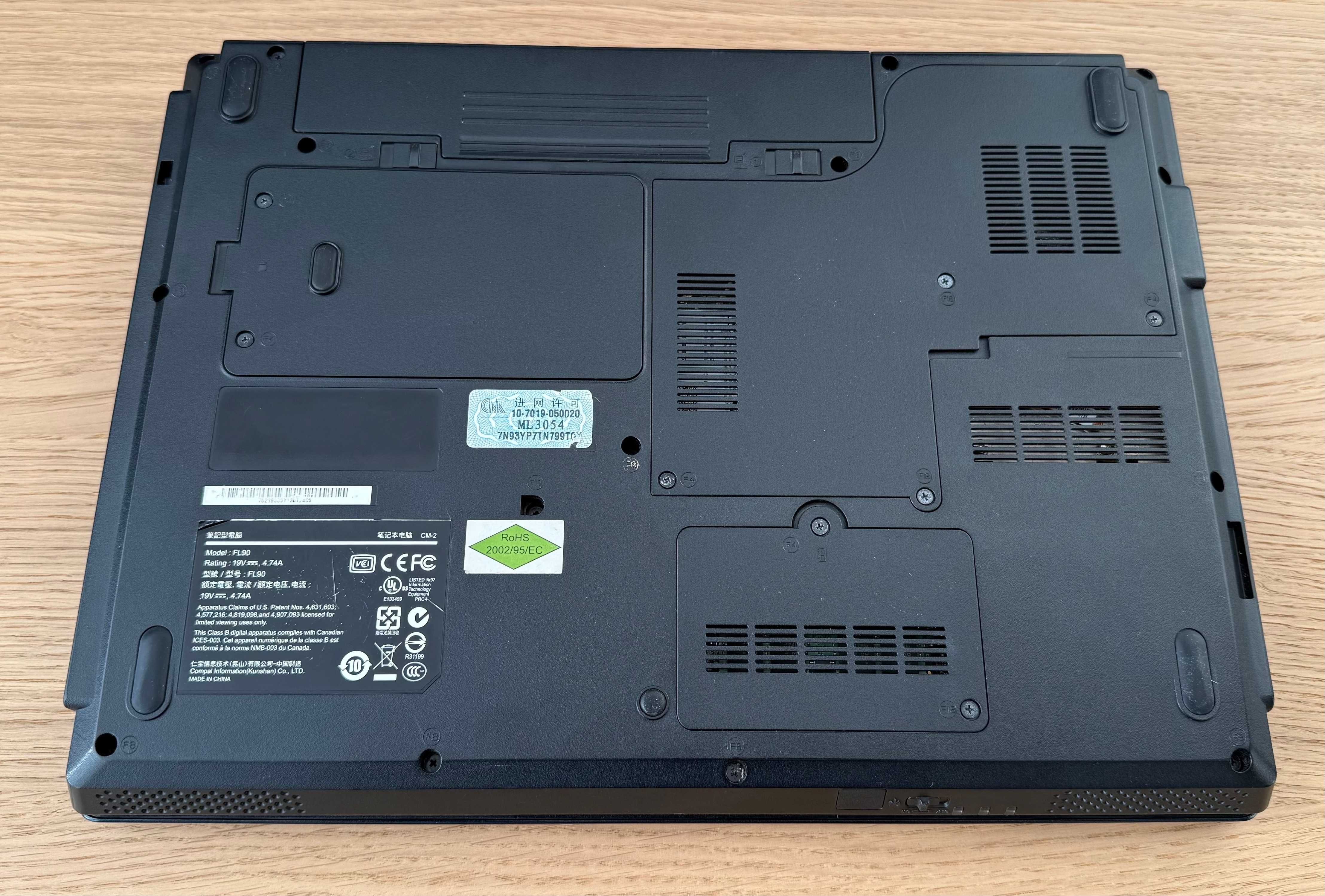 Laptop Compal FL90 Core 2 Duo, Nvidia 8600M GT, 4GB RAM, WiFi Intel