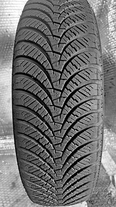 Шини Б/в 165.70.14 пара Falken