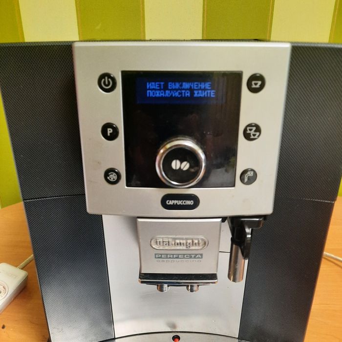 Продам кофемашину