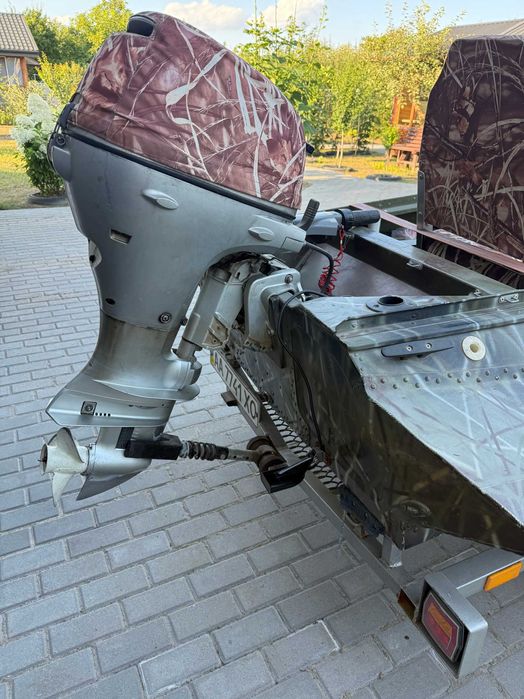 моторная лодка казанка ,хонда 20, на прицепе