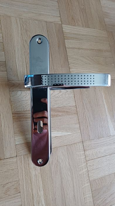 Klamka pokojowa, srebrna, 72 mm