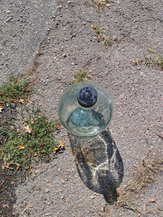 Бутылки для жидкости