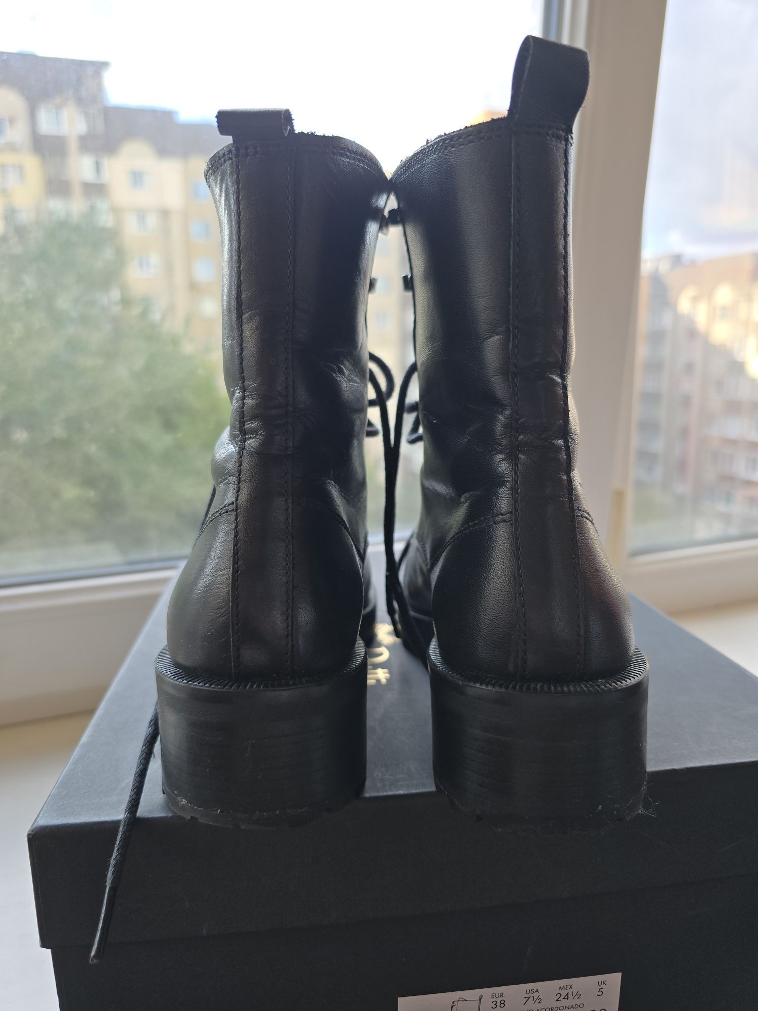 Чоботи Massimo Dutti 38 р