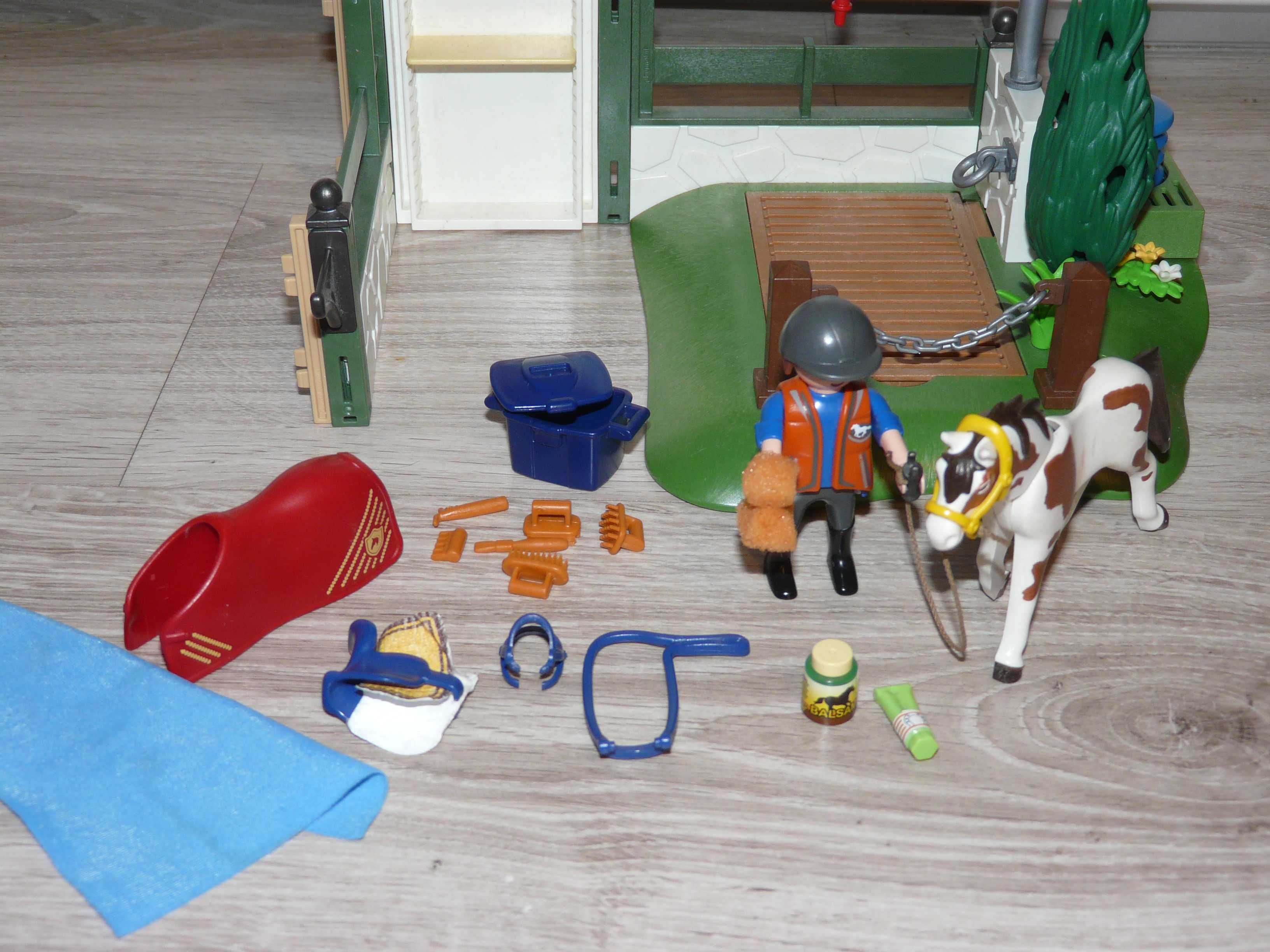 Playmobil myjnia dla koni 6929