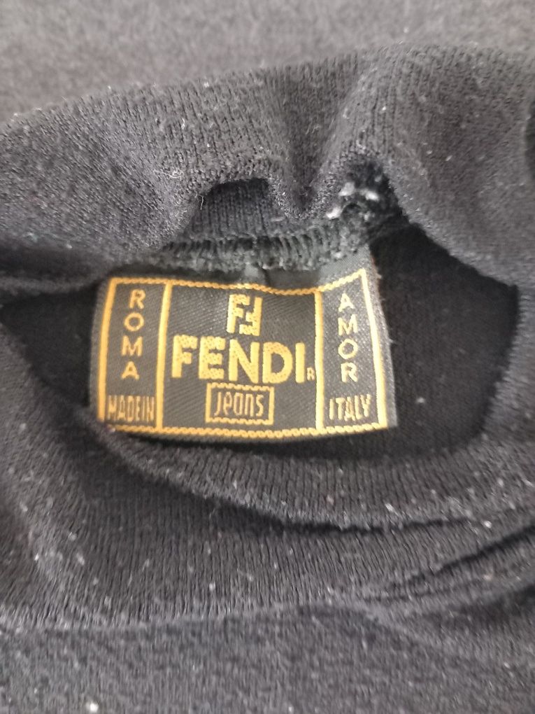 Sweterek Fendi M