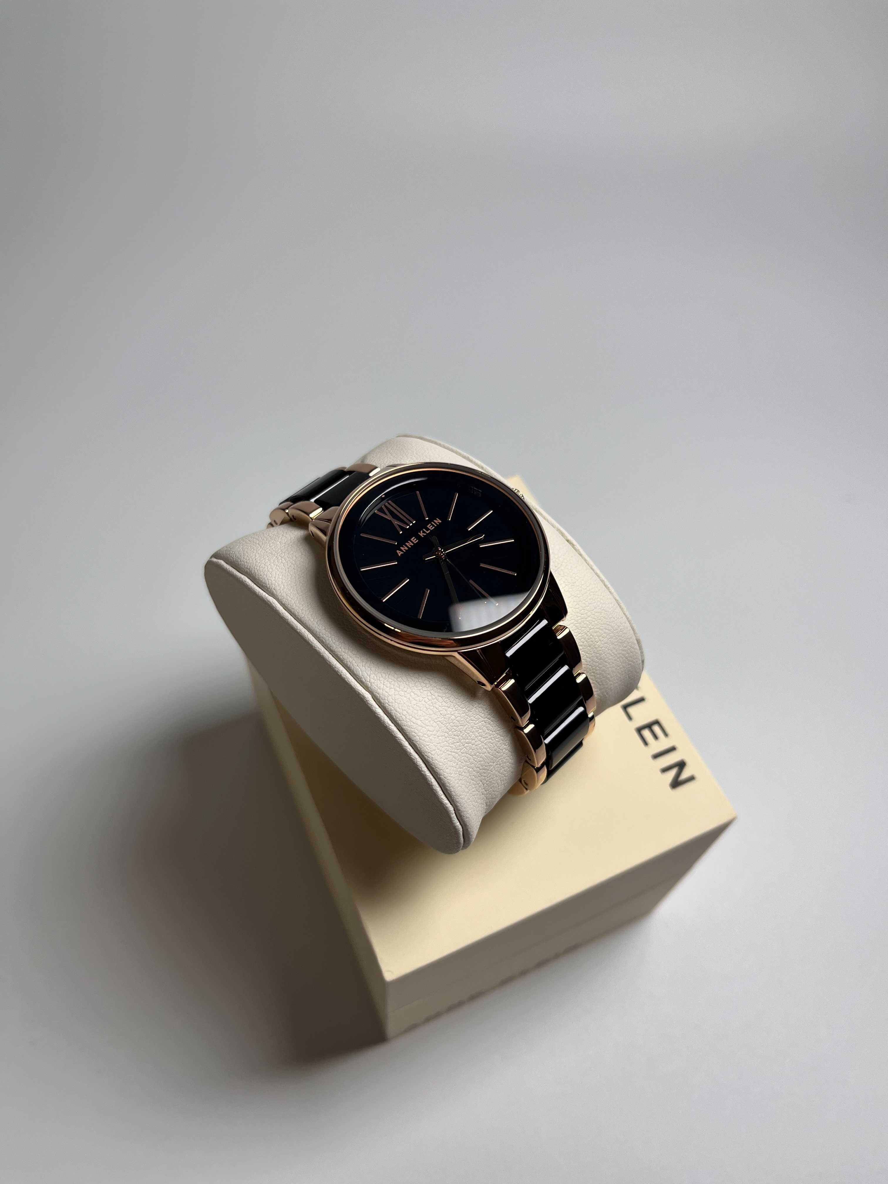 годинник жіночий Anne Klein AK/1412BKRG, годинник круглий чорний, часы