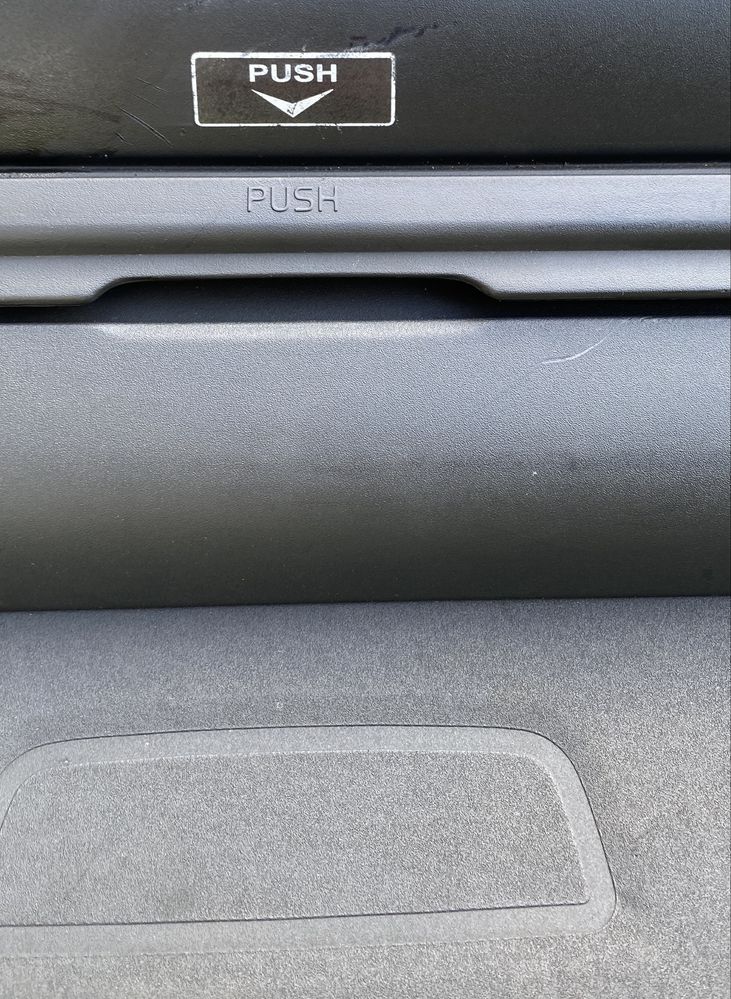 Półka/Roleta ze schowkiem do Volvo V50