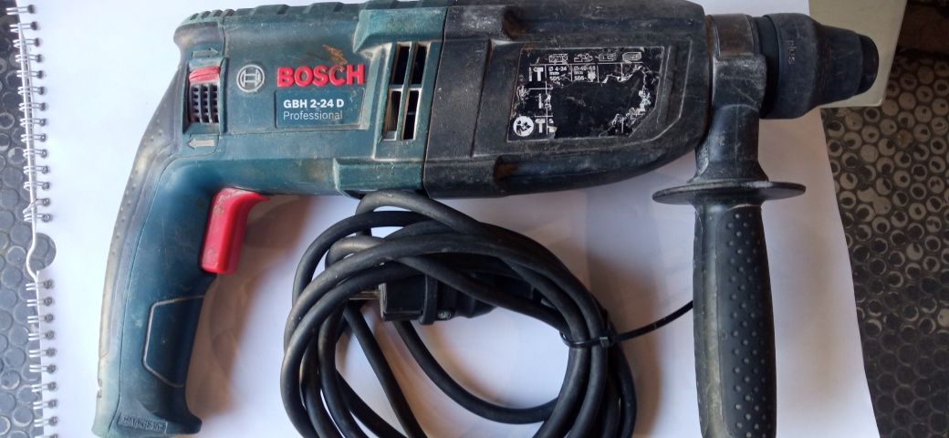 Перфоратор Bosch GBH-2-24 D