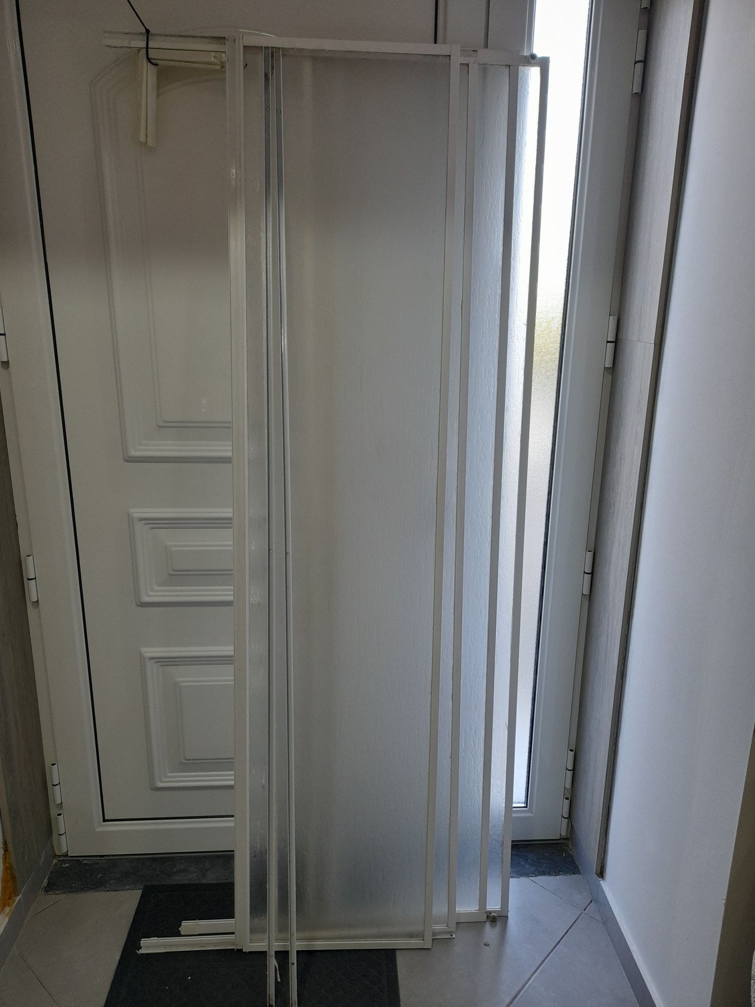 Conjunto de Portas de chuveiro para base de 80 cm e 2 Lavatório