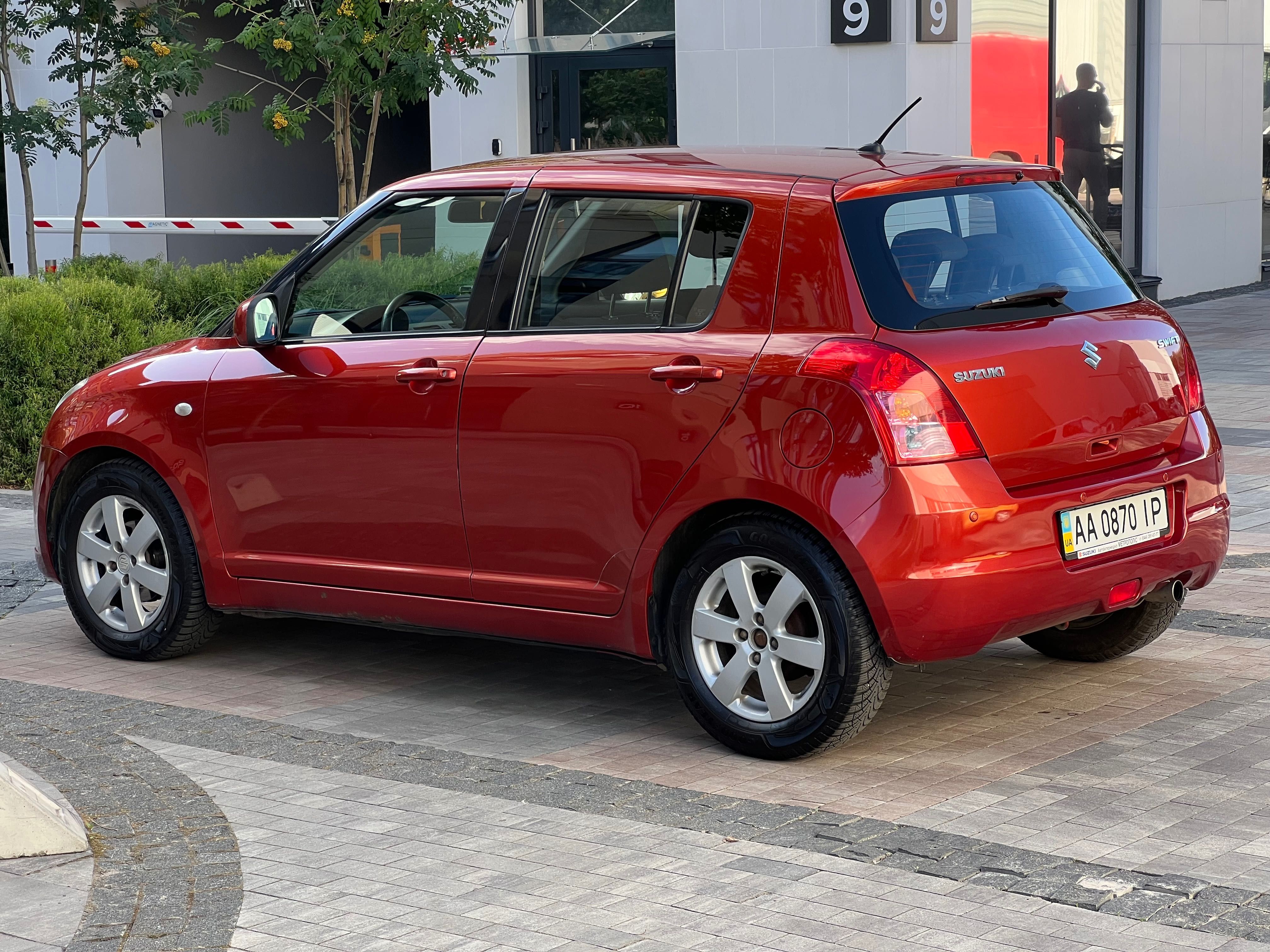Suzuki Swift 1.5 avtomat  сузуки свифт
