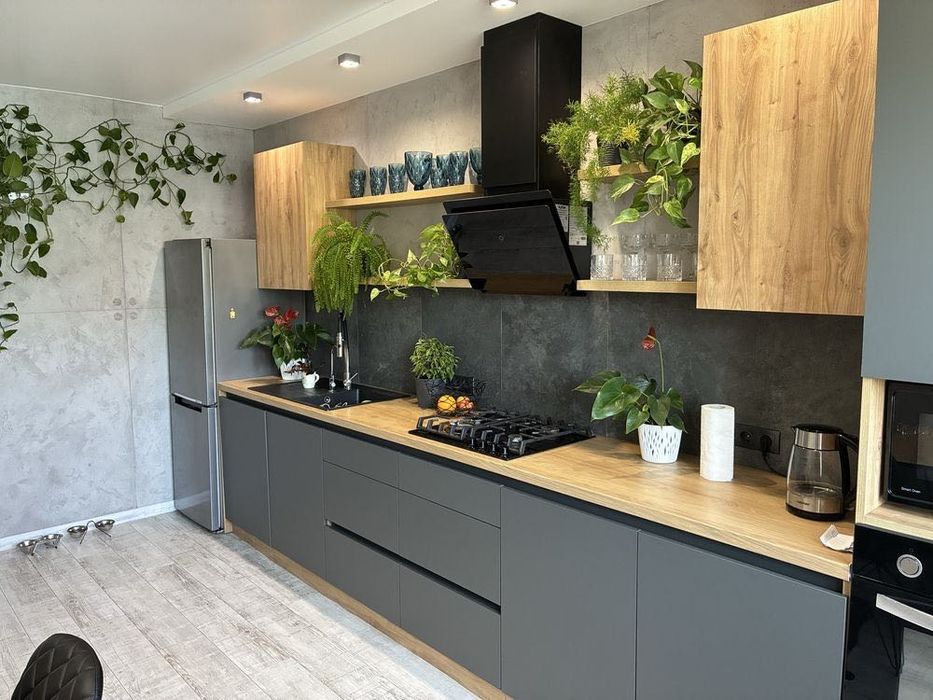 № продаж 3-кім квартира на Щасливому з видом на Озеро Басів Кут