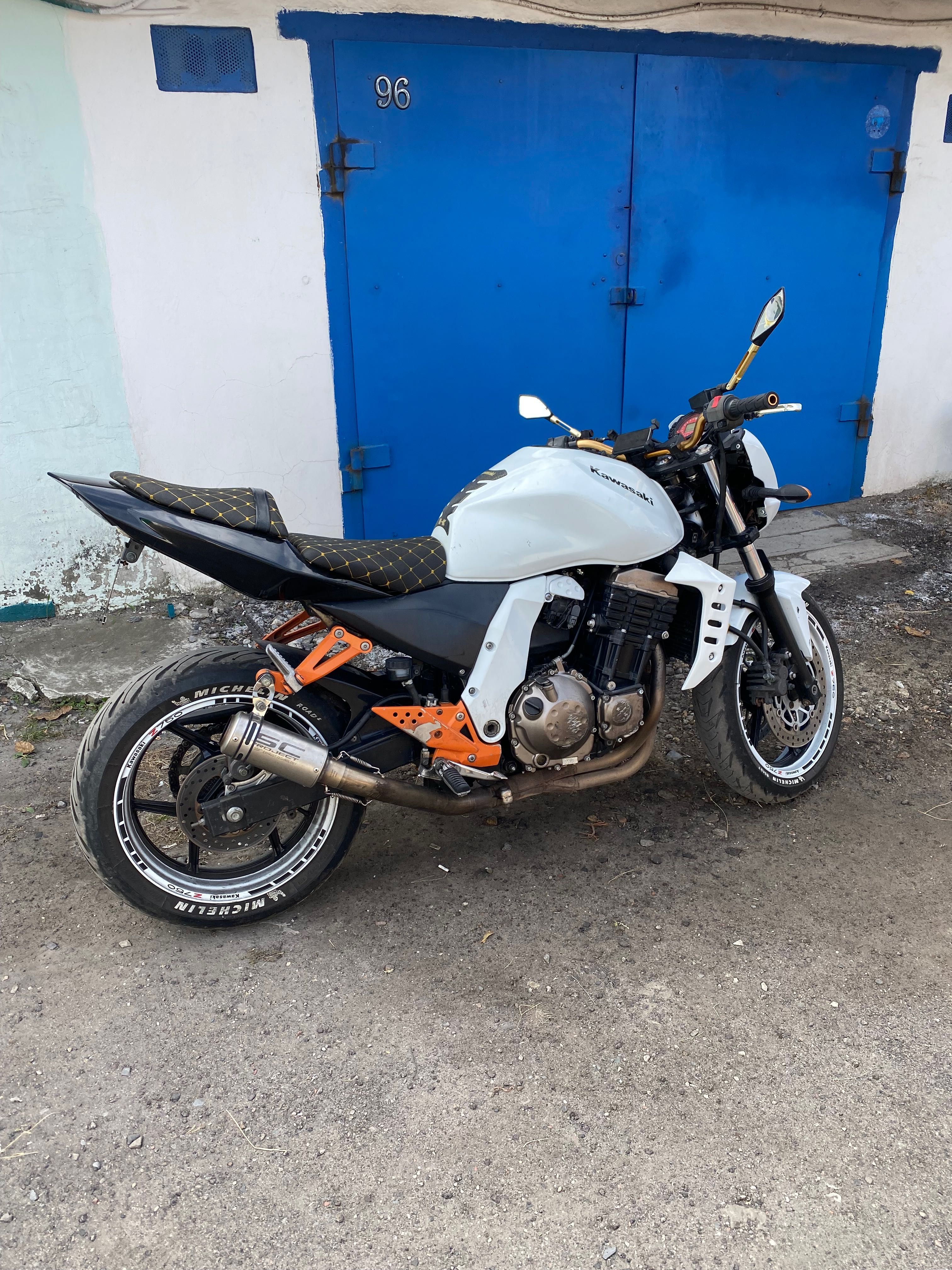 Продам Kawasaki z750