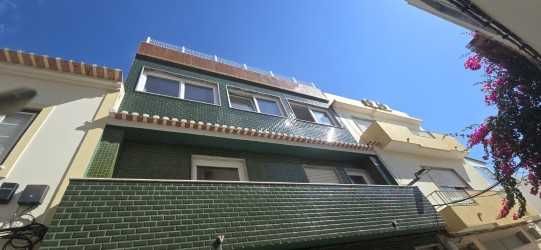 Prédio com 3 apartamentos centro Portimão - Alameda