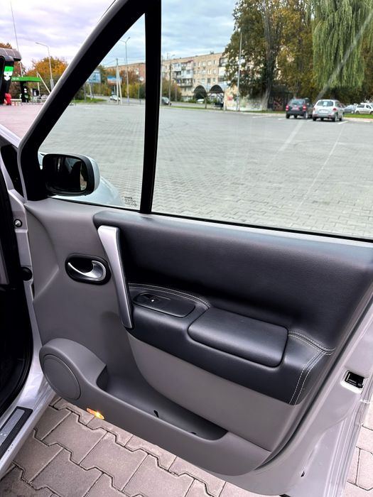 Renault scenic 2 1.6 бенз.