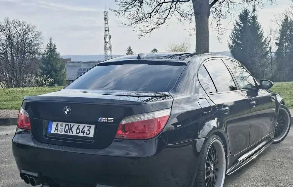 BMW Seria 5 520i  M Packet - Paccpoчка+Растаможка