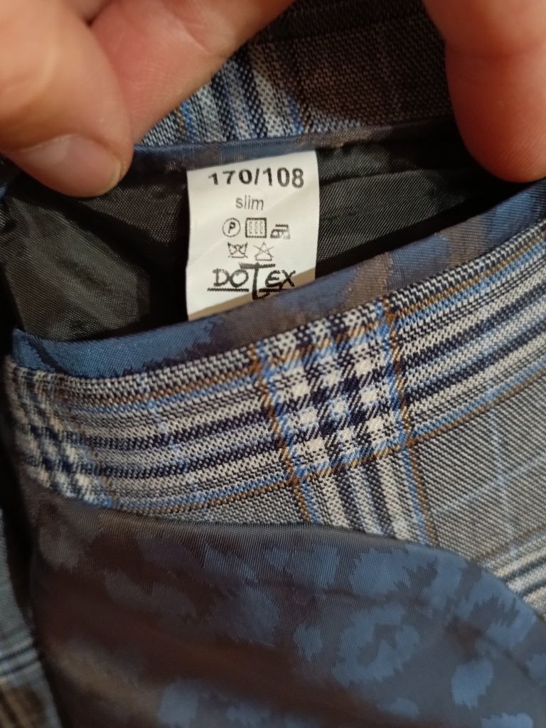 Garnitur męski Dotex
