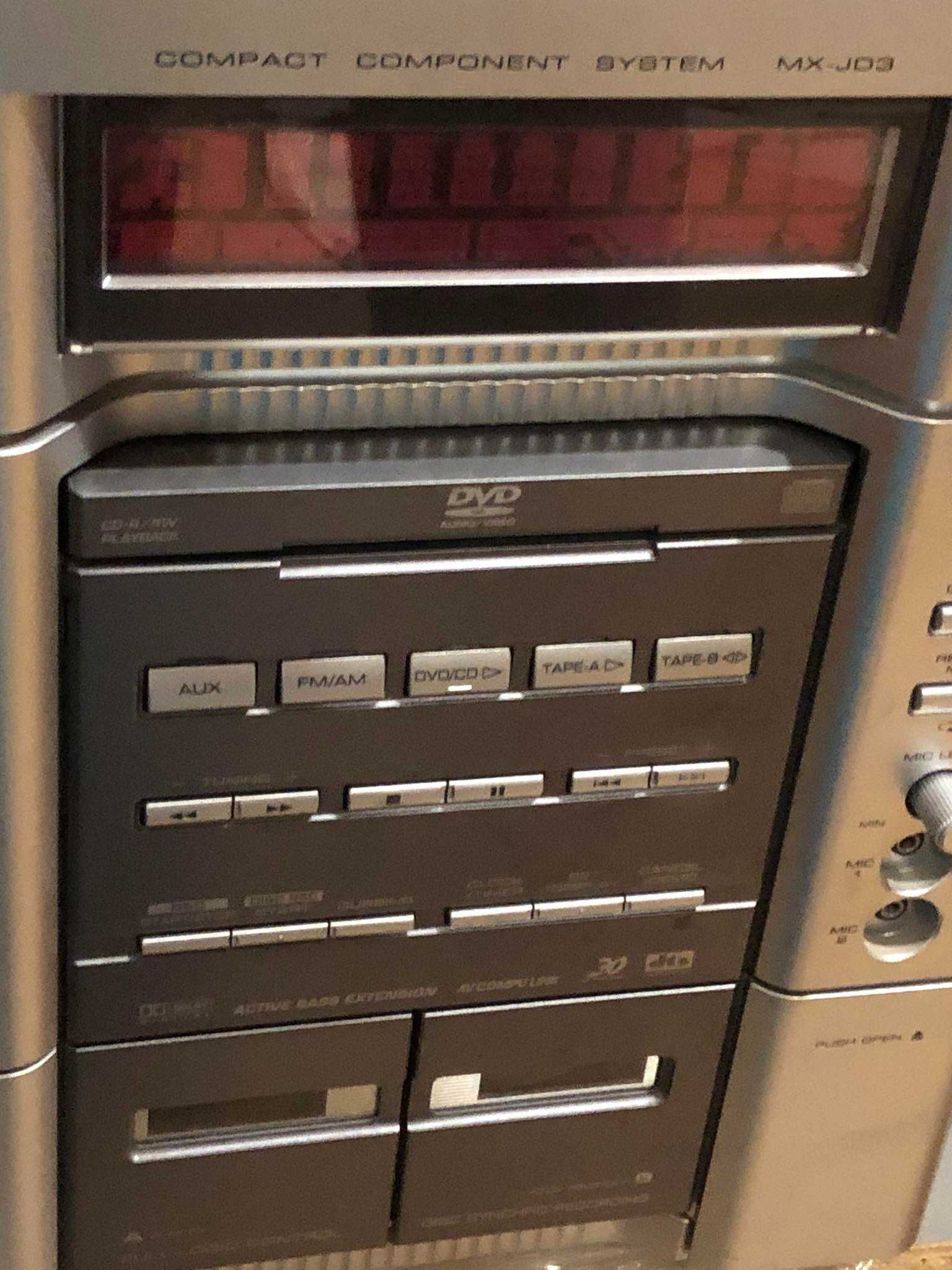 музикальний центр JVC dvd cassette receiver  model CA-MXJD3 робочий