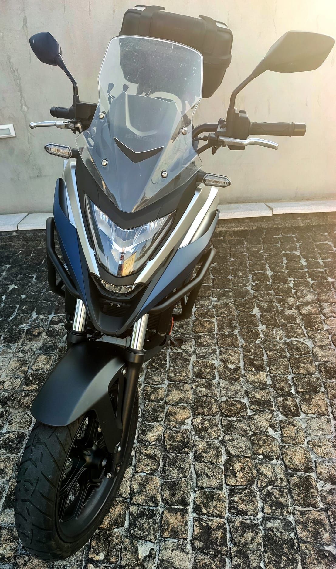 Vendo Honda NC 750x de 2023