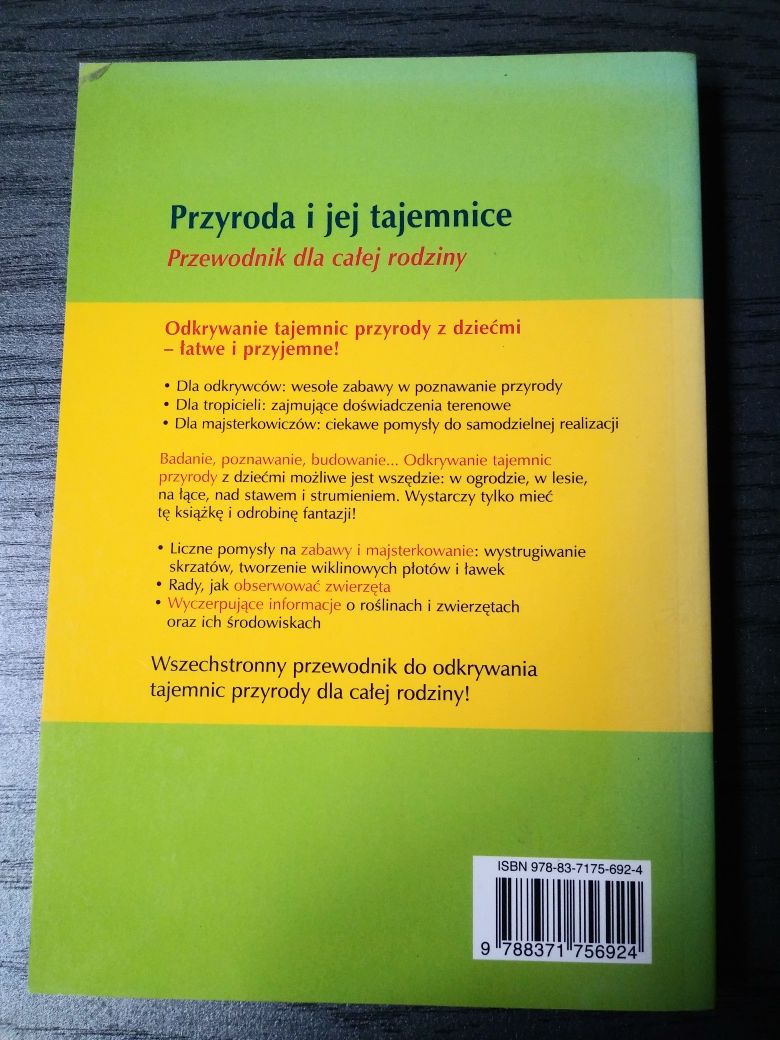 Książka - Przyroda i jej tajemnice. Przewodnik dla całej rodziny.