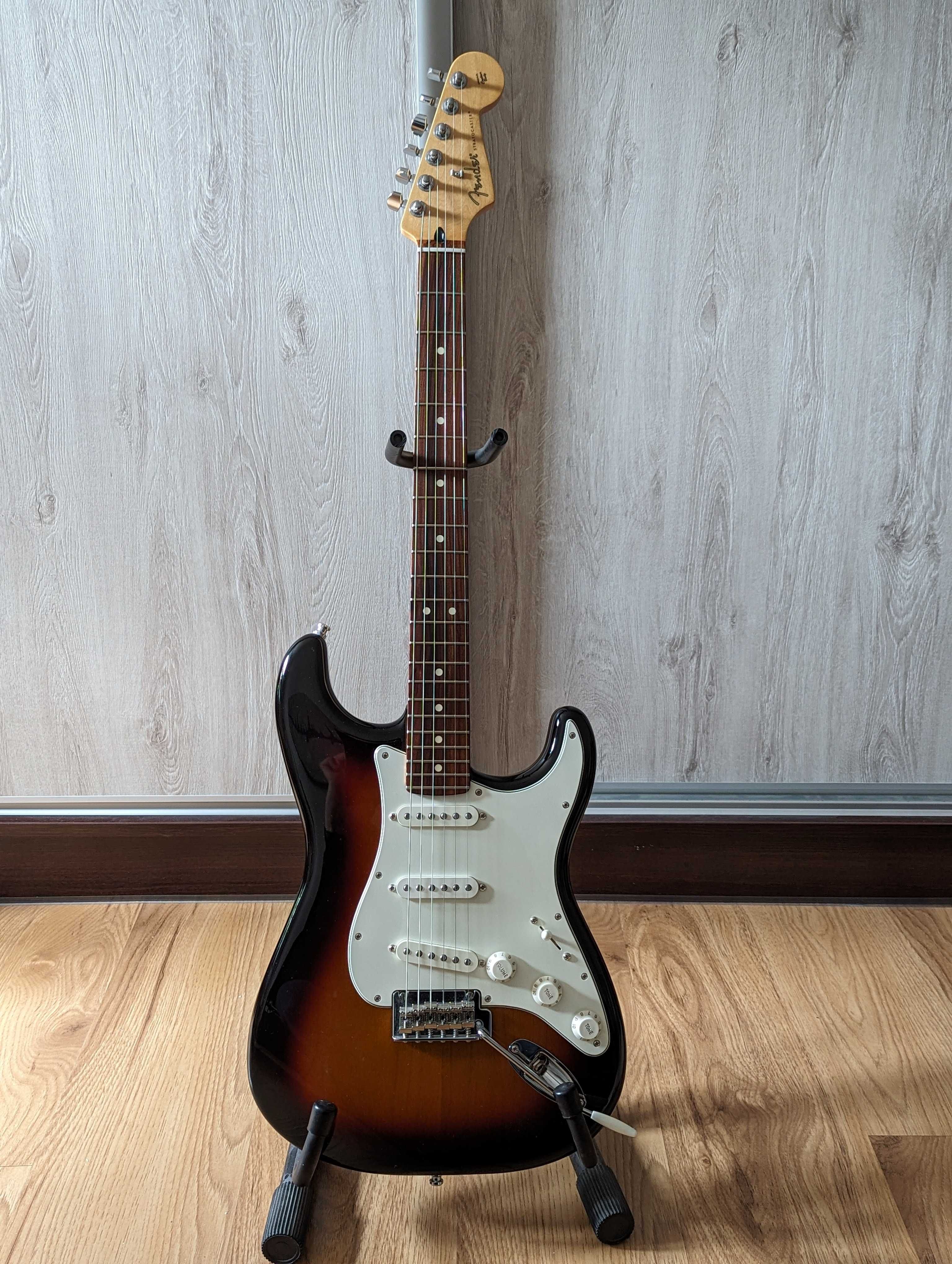 Fender Stratocaster Player 3TS PF MIM