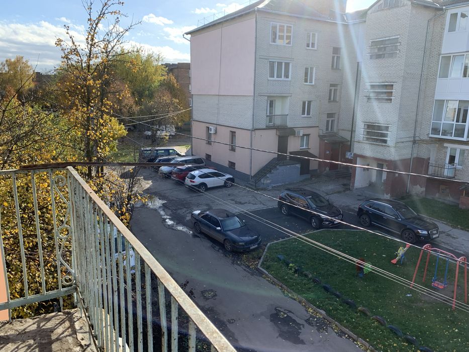 Продам квартиру в центрі міста Нововолинська