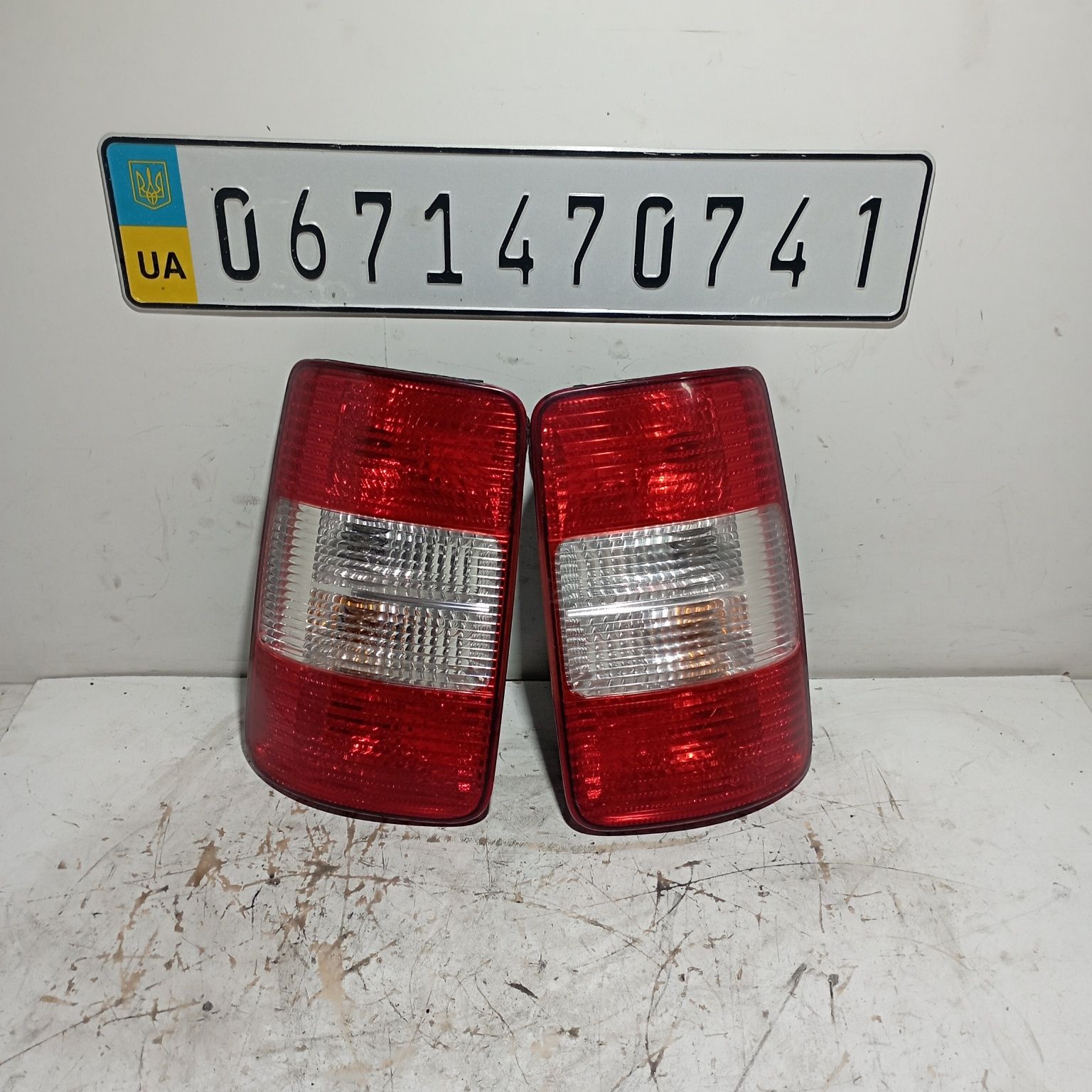 Фонарь задний стоп VW Caddy 2004-2010 Фольцваген кадді