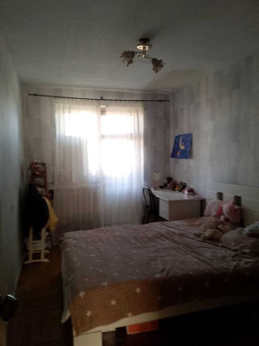 Продам трикімнатну квартиру в Одесі Таїрова