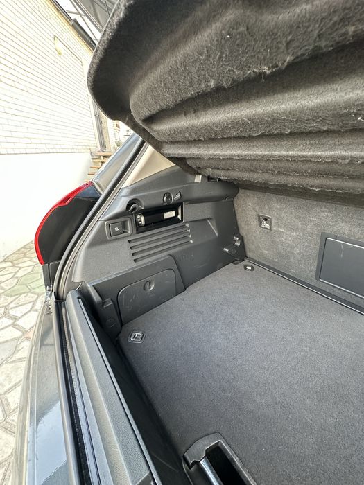 Продам  сімейне авто