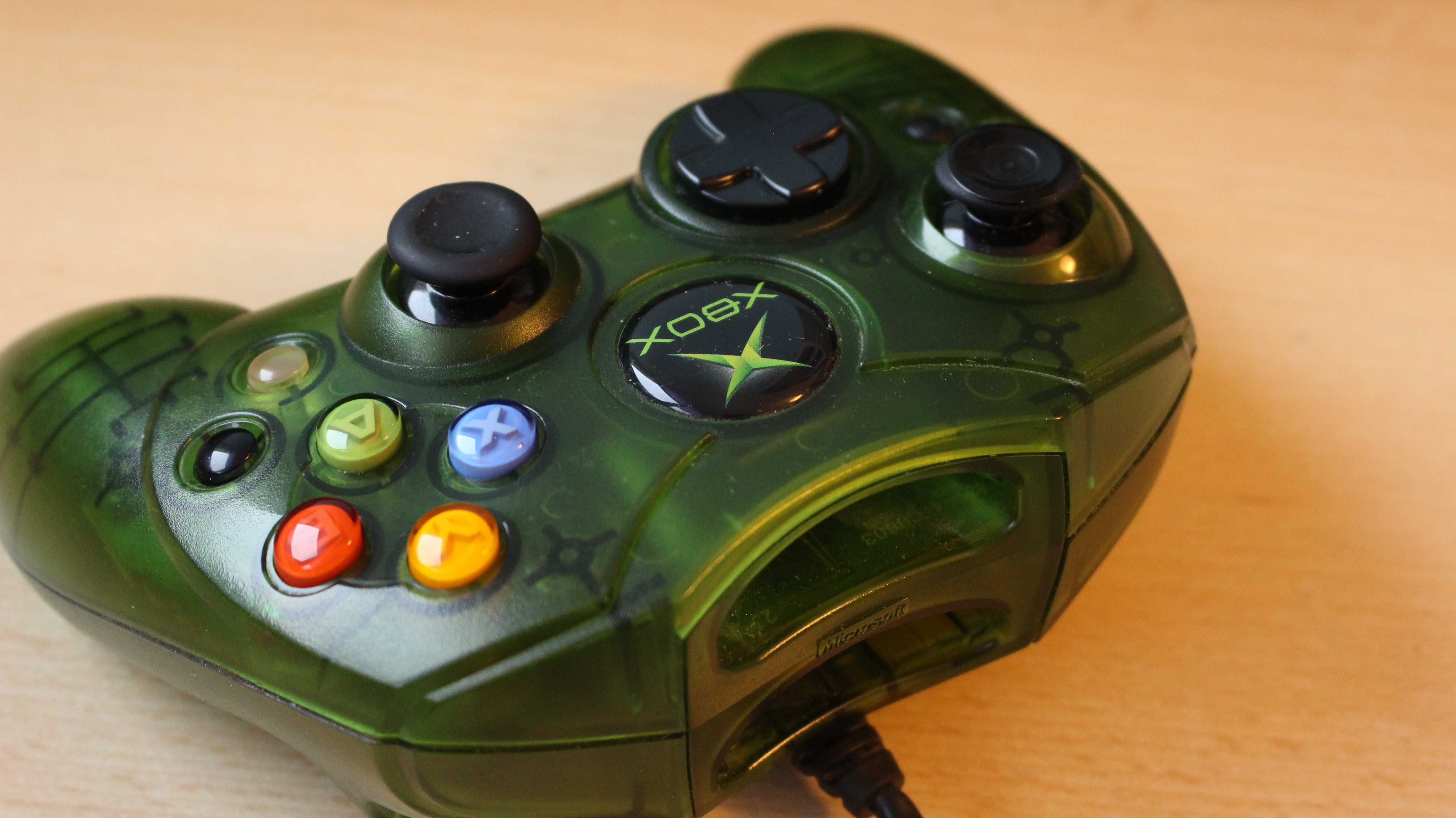 Xbox Classic Zielony  2 Pady , 3 gry