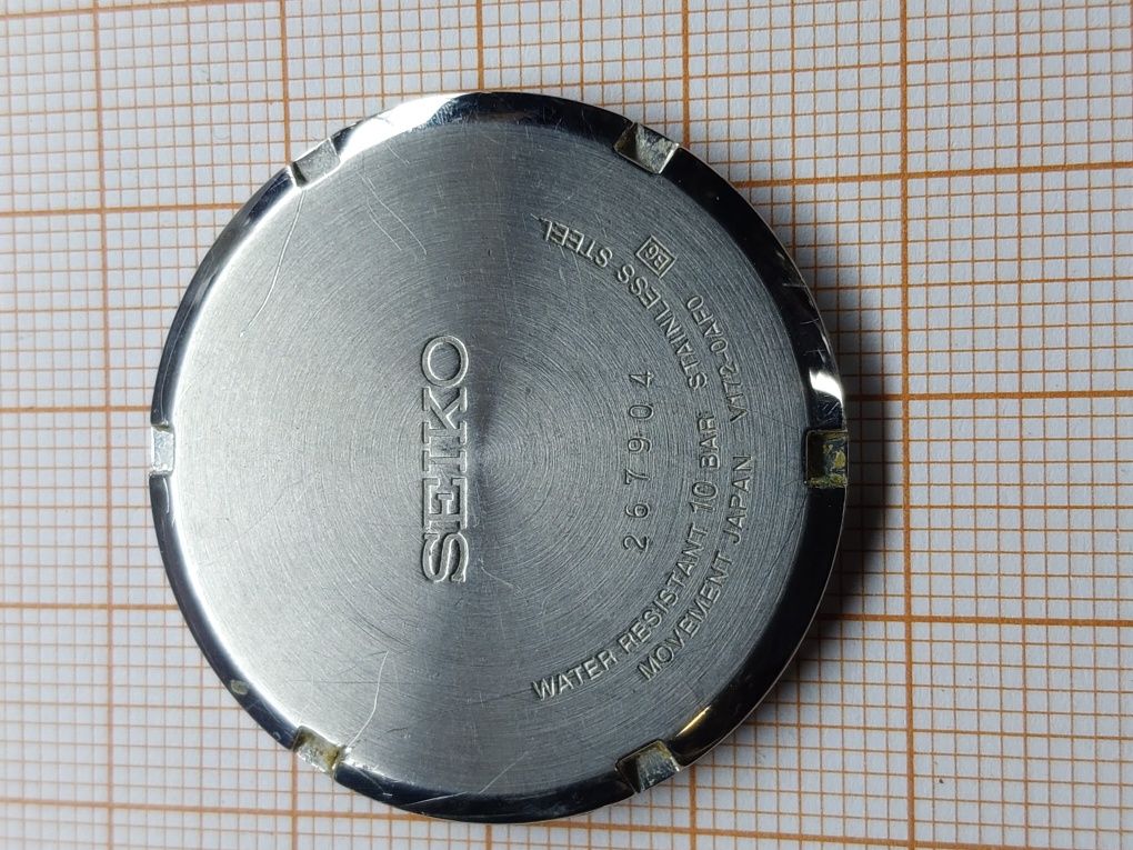 Seiko solar zegarek V172-OAFO