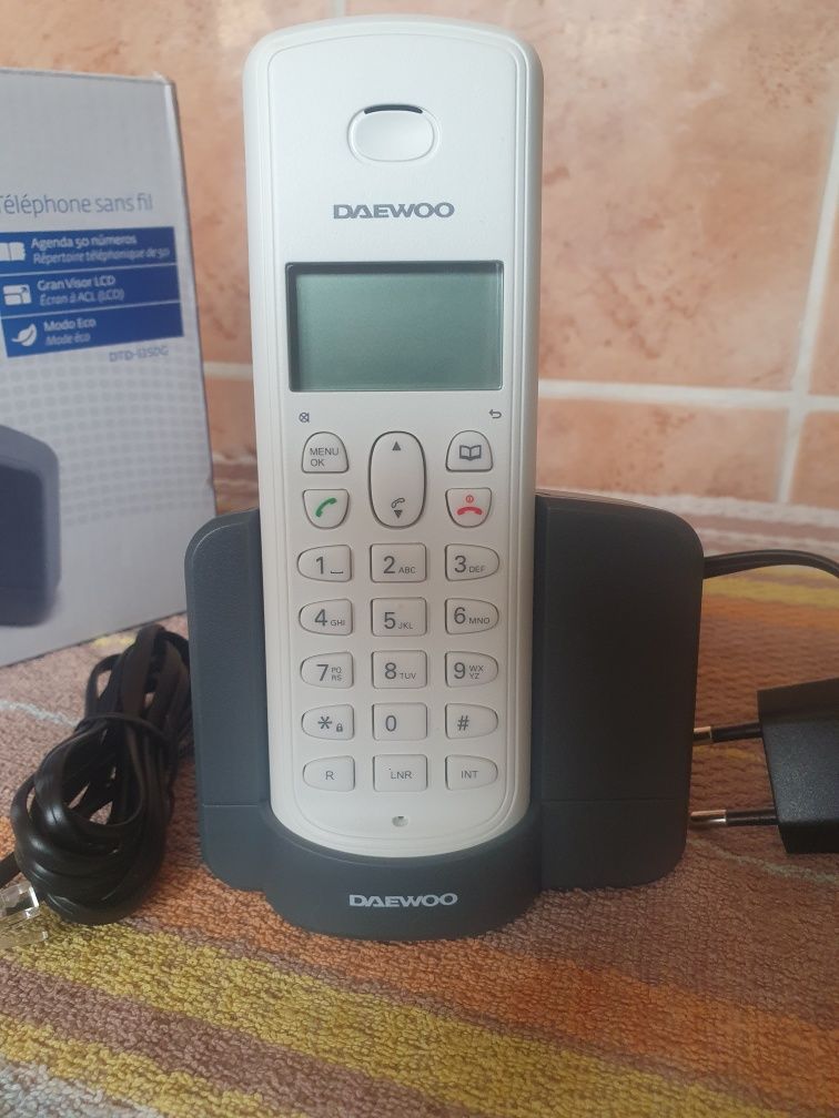 Telefon bezprzewodowy Daewoo
