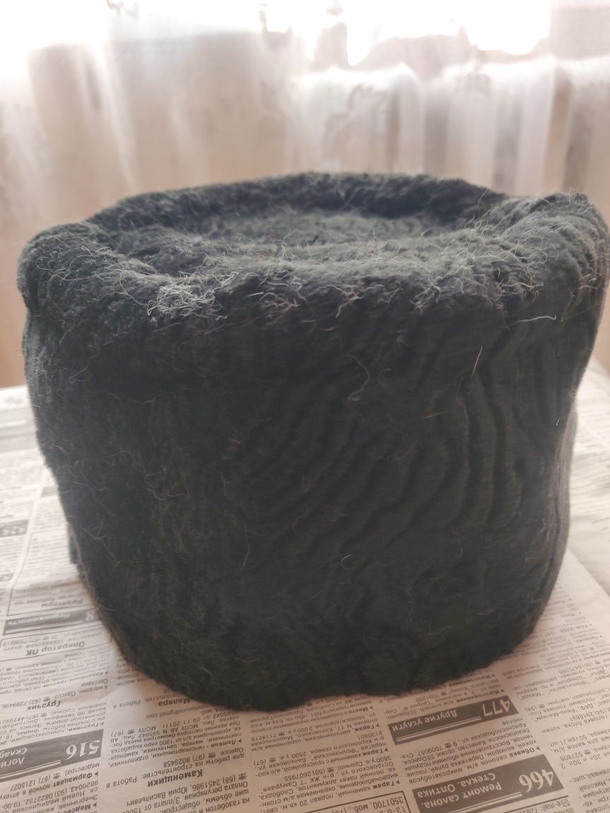 шапка из лисы рыжей.шапка собаки ,шапка кролика,шапка искуственная.