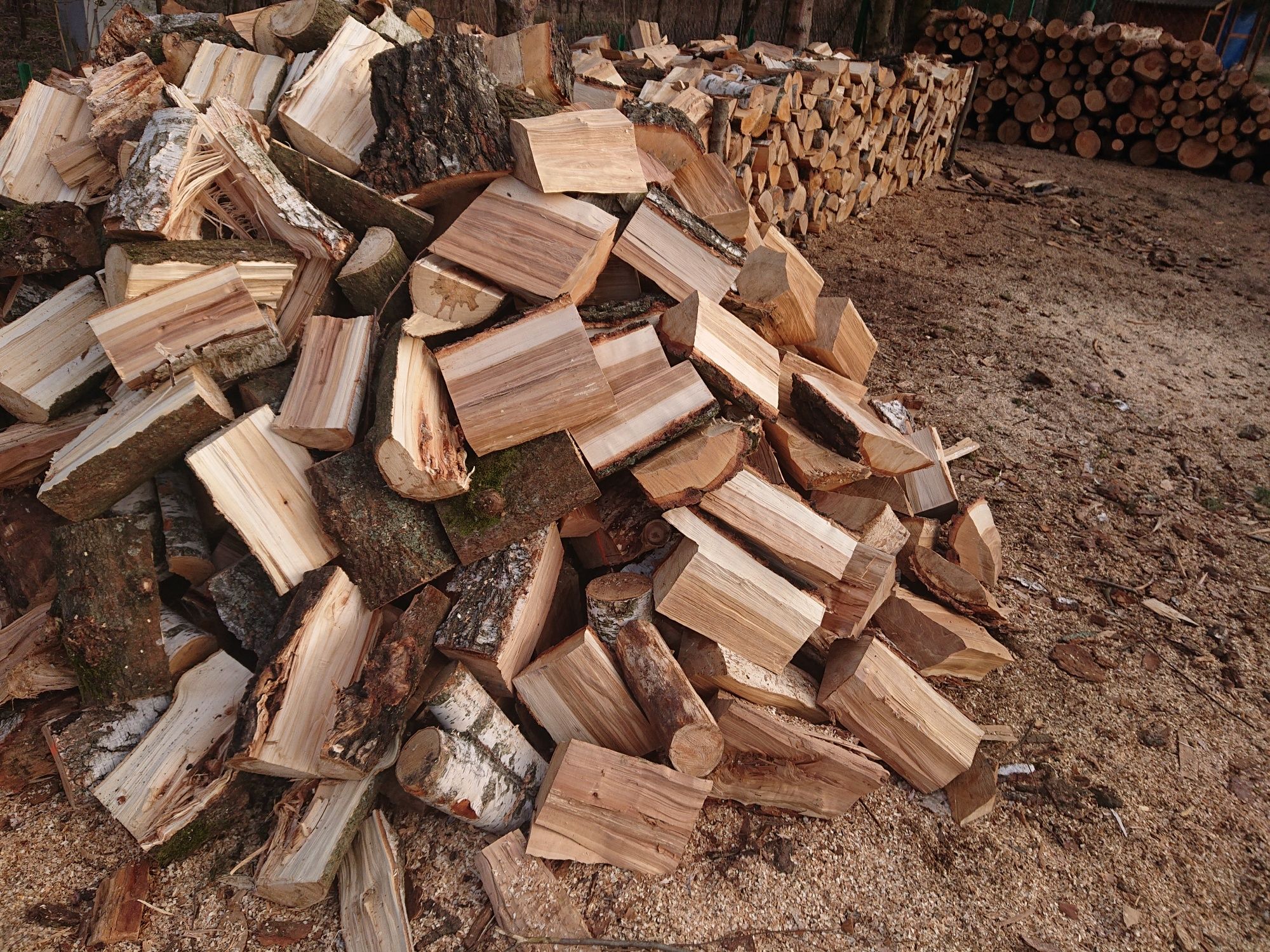 Drewno opałowe -kominkowe suche z transportem