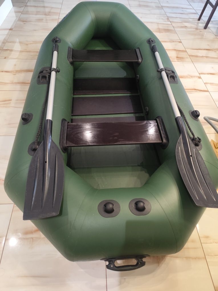 Лодка Kolibri ТП-260 М