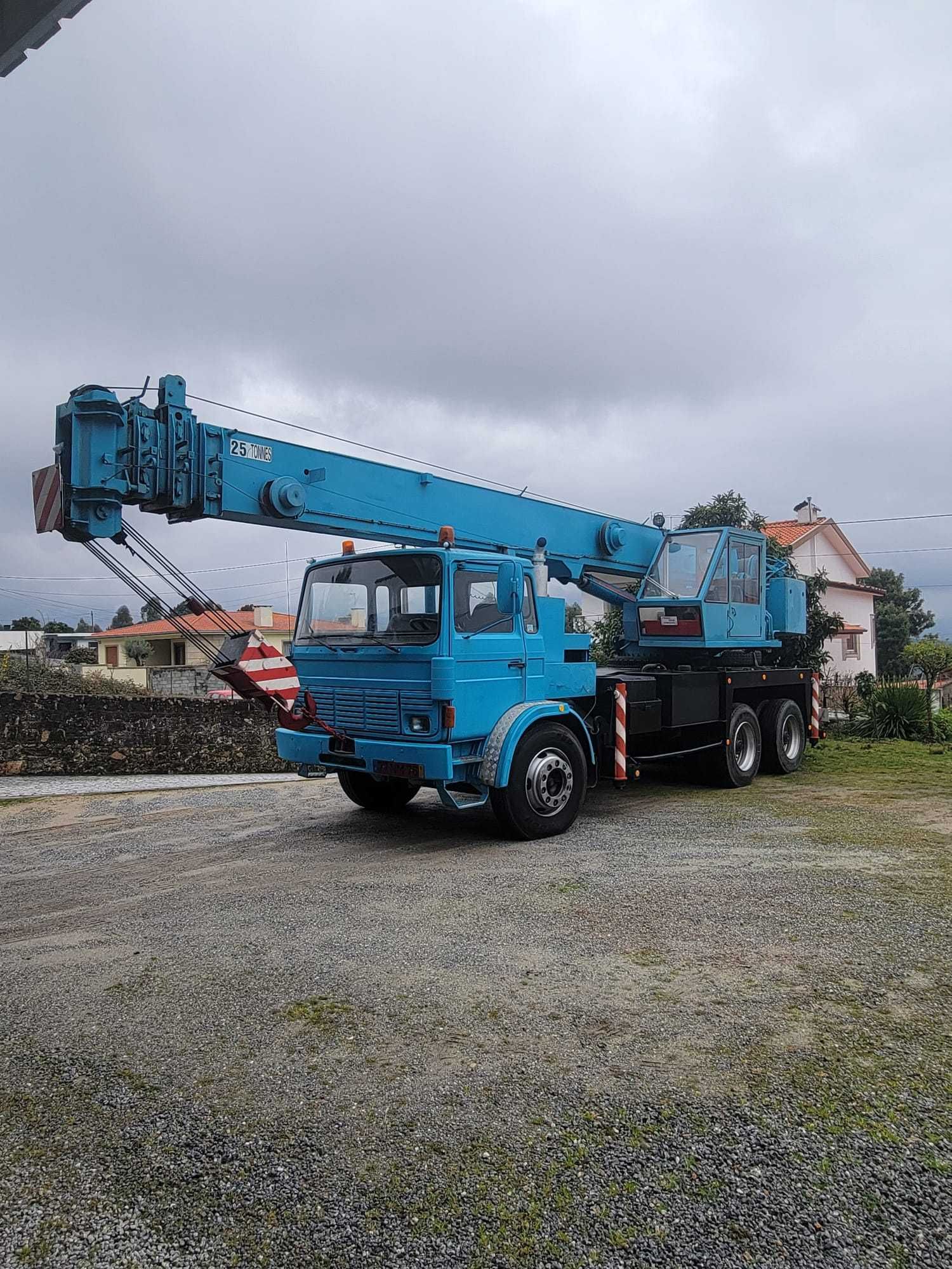 Grua PPM 280 ATT - 25 TON