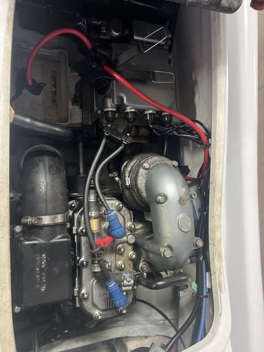 Kawasaki Jet Ski 750 2T