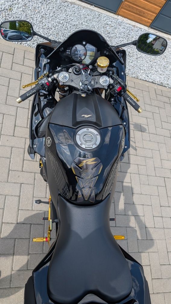 Yamaha R1 RN22 2011
