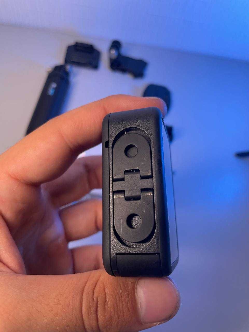 Екшн камера GoPro Hero8 Black в хорошому стані та з комплектом
