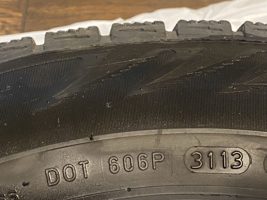 Шини зима NOKIAN 195/65R15 бездисків