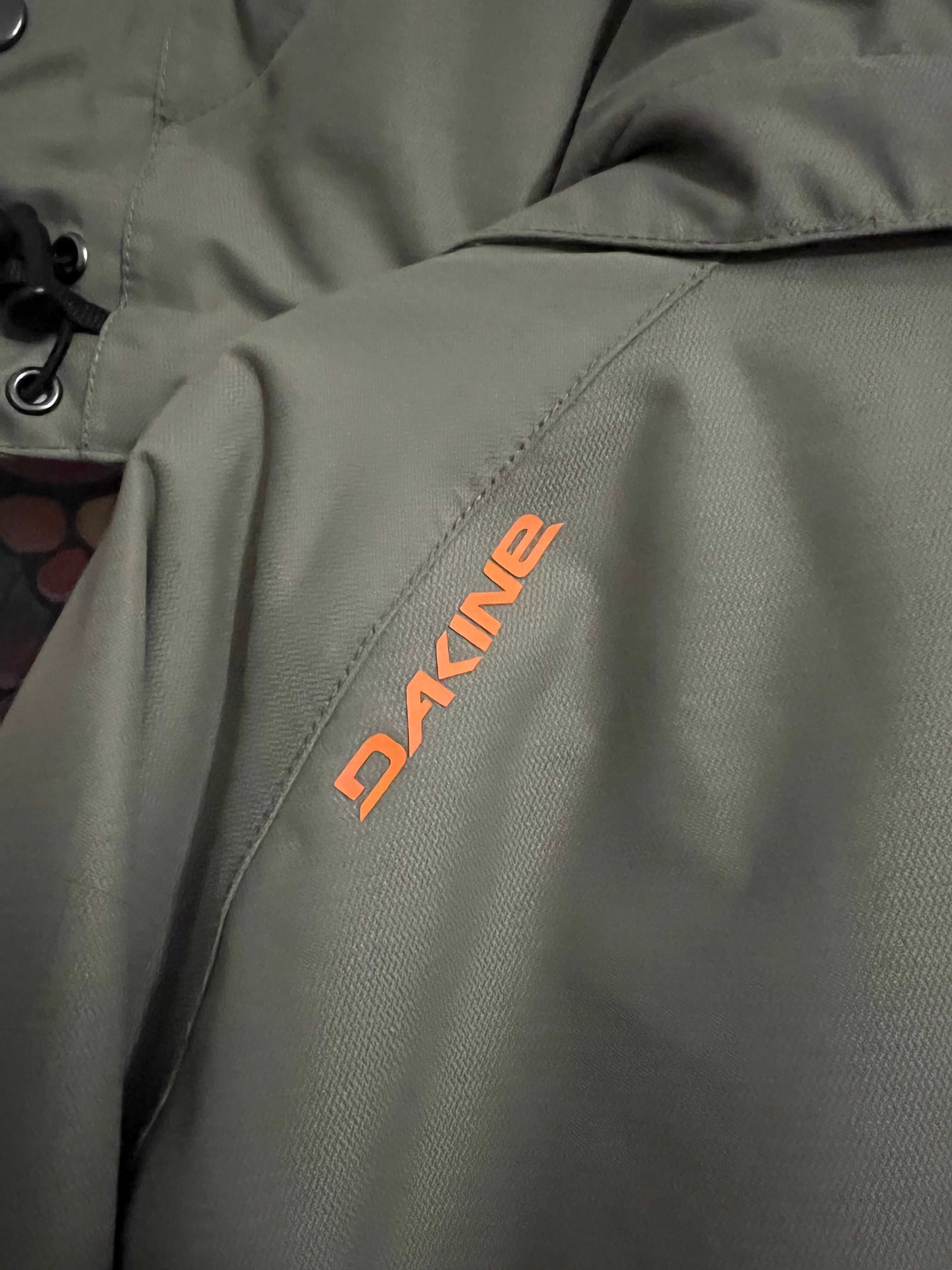 Куртка мужская L "DAKINE" (США) в идеальном состоянии