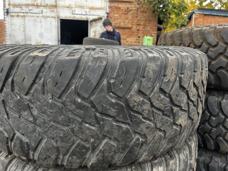 Продам резину 285/75/16