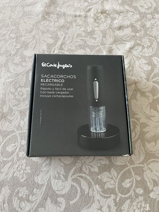Saca rolhas eléctrico