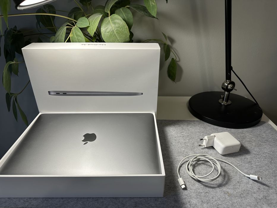 Macbook Air M1 2020