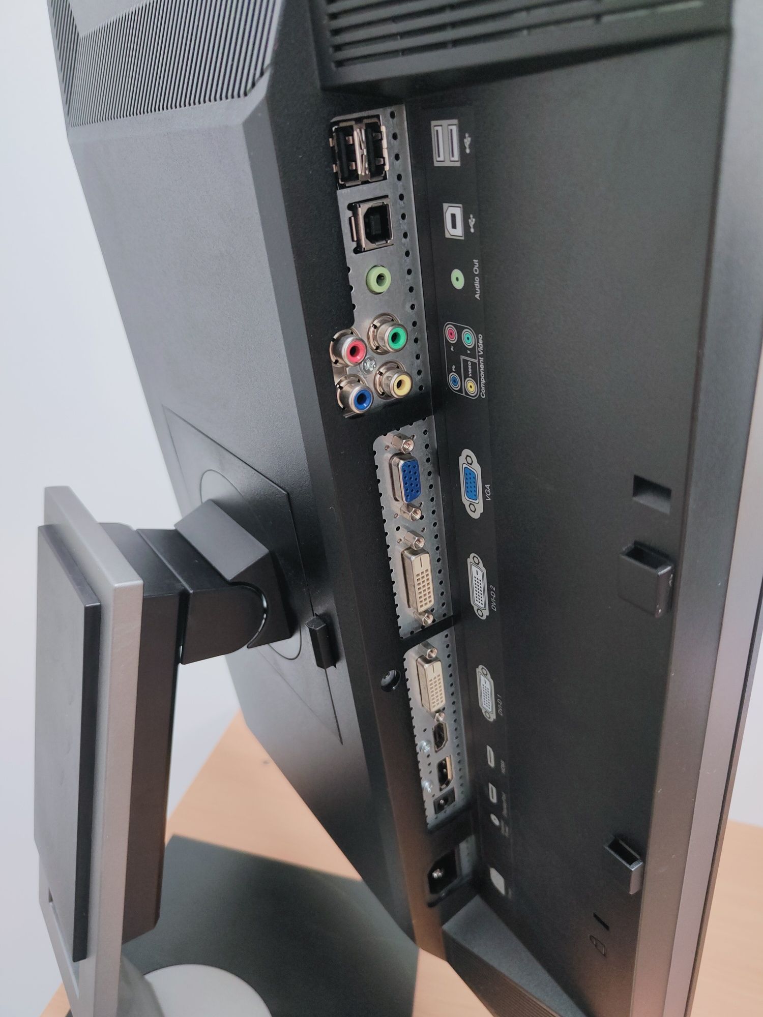 Dell UltraSharp U2410f, wysokiej klasy 24-calowy monitor LC