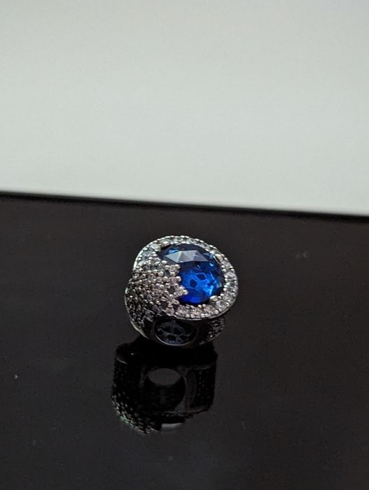 Пандора шарм синій 3D