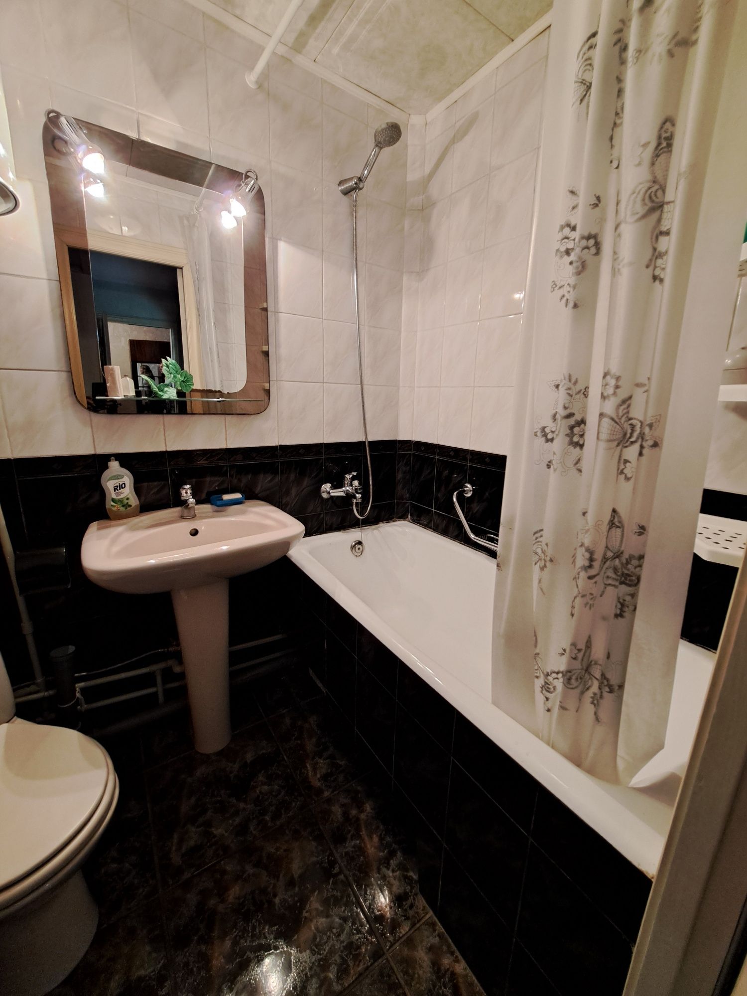 Продается 2ком.кв пр.Мира (Васляева)