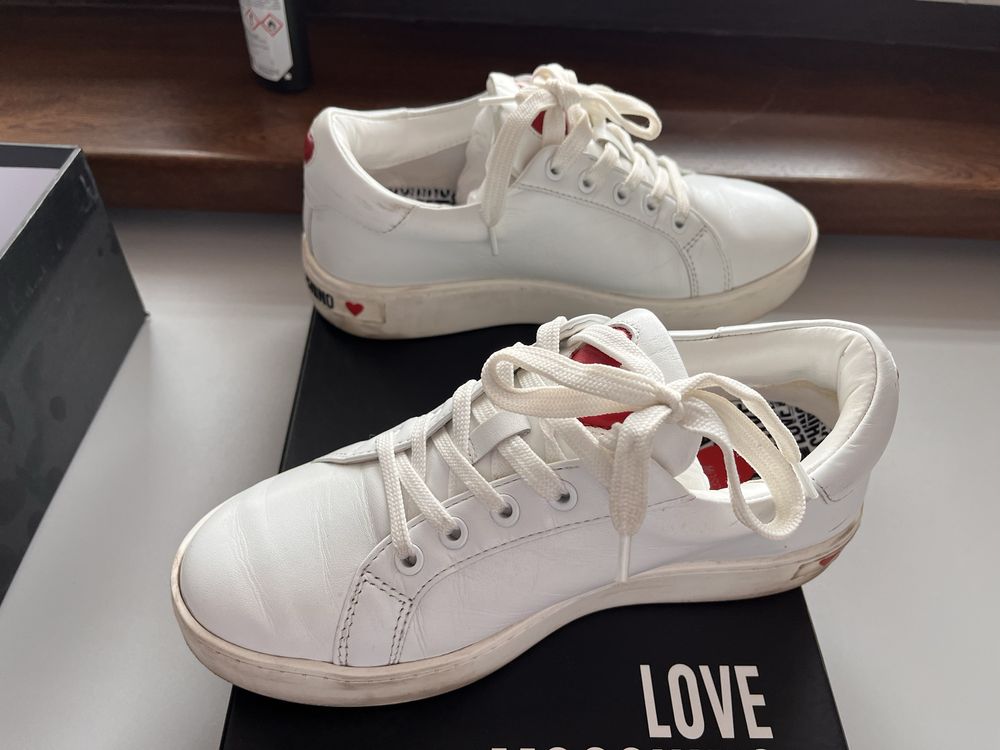 Love Moschino  sneakersy damskie 38