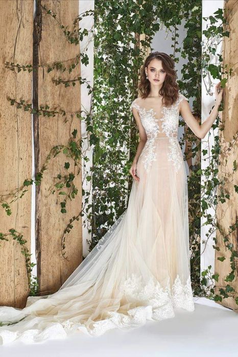 Piękna suknia ślubna Papilio model 1817